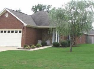 76 Forest Trl, Millbrook, AL 36054