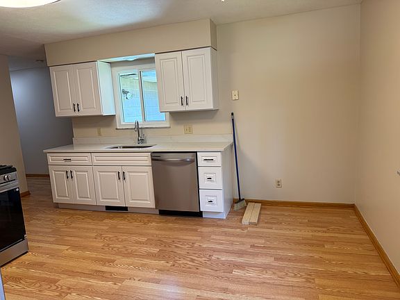 3rd image of 3495 & 3497 Marcella Ave #3497