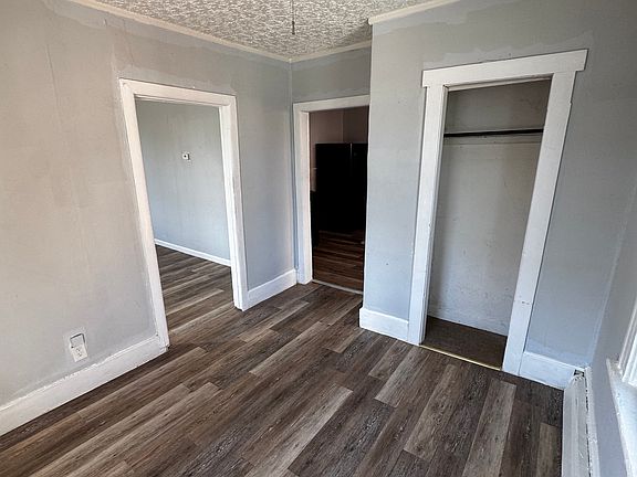 4th image of 135 Glen St #2N