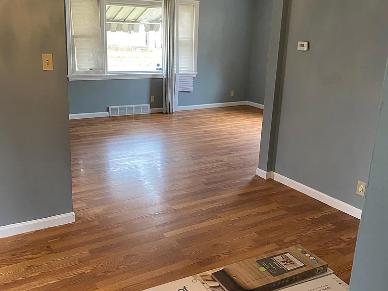 1100 Valdes Ave — Photo 4