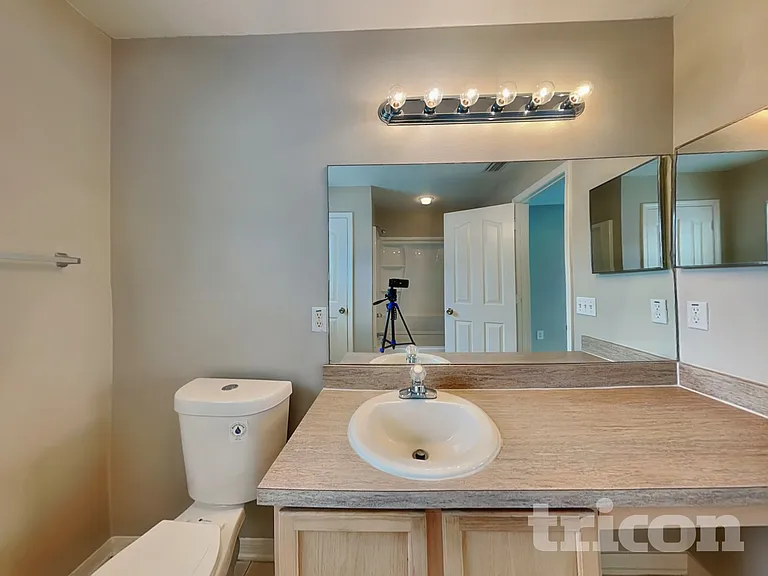 2483 Brownwood Dr — Photo 10