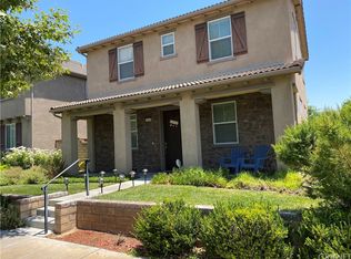 28510 Vista Del Rio Dr, Valencia, CA 91354