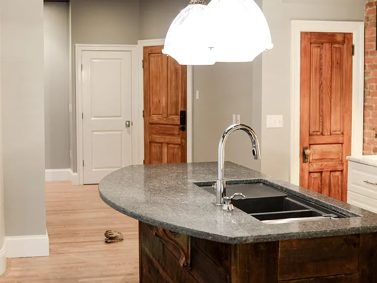 43 W James St #1 — Photo 15