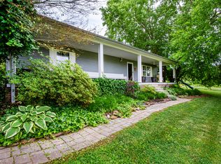 2443 Day Rd, Strawberry Plains, TN 37871