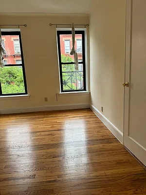 Rented by Manhattan Flats | media 4