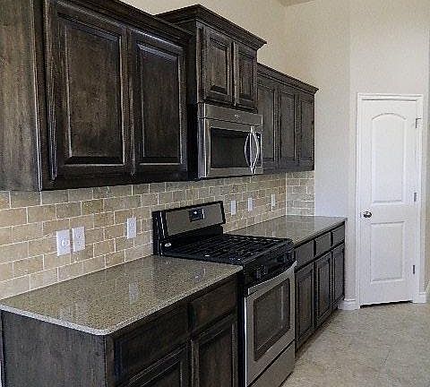 3rd image of 18801 Casero Dr