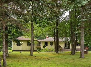 696 Eatontown Rd, Pt Jervis, NY 12771