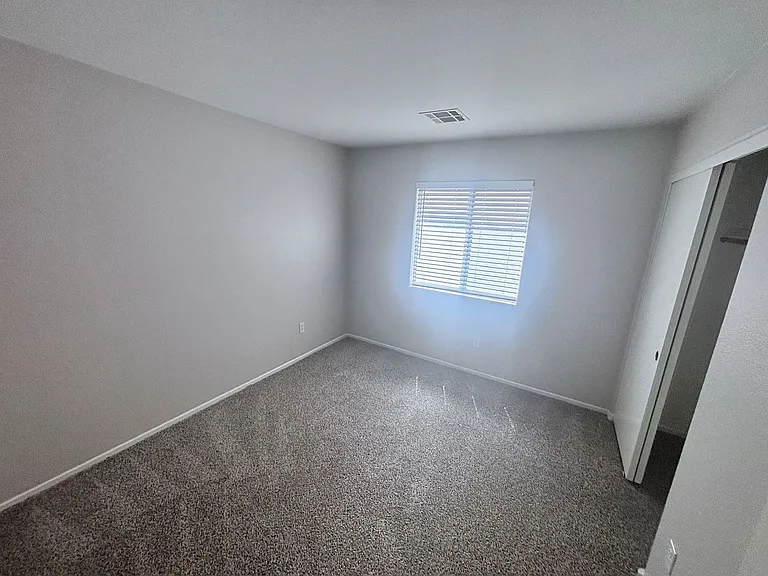 4912 Whispering Spring Ave — Photo 20