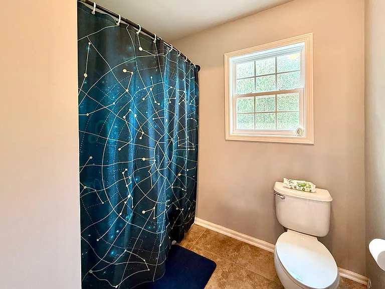 126 Comiskey Park Cir — Photo 17