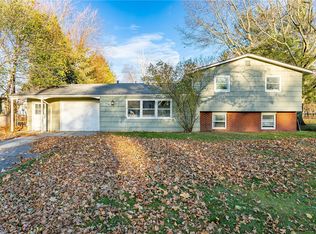 216 Mount Ridge Cir, Rochester, NY 14616