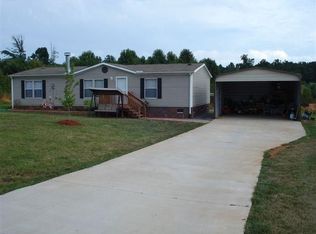 127 Fair Wind Ln, Statesville, NC 28677