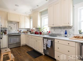 17 Meacham Rd #SECOND, Cambridge, MA 02140