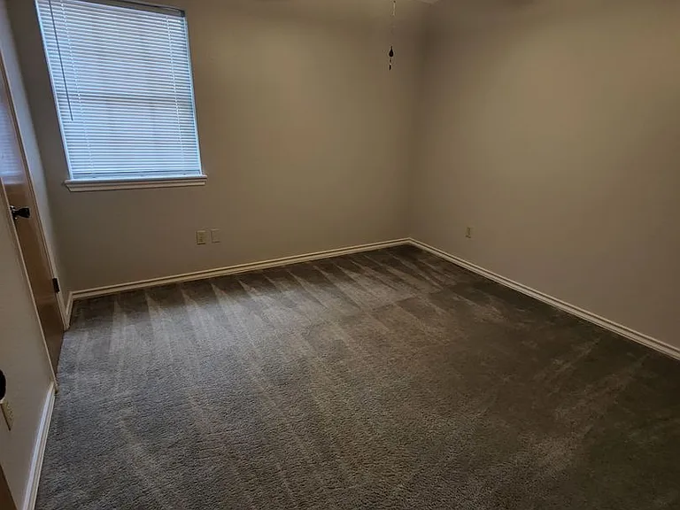 5705 Larry Dr — Photo 11