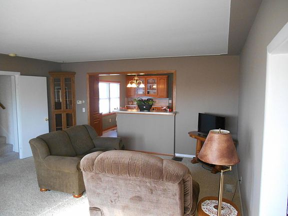 5th image of 359 92nd St SE