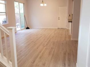 27374 Dearborn Dr, Valencia, CA 91354
