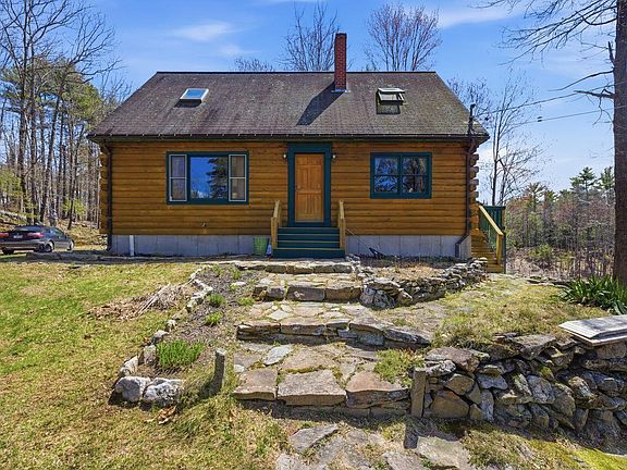 3rd image of 122 Thyngs Mill Road