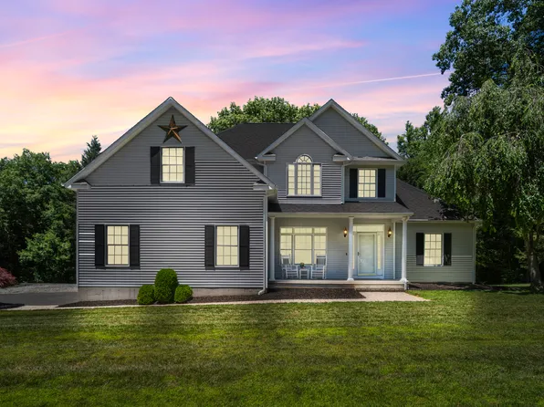 4 Kirkwood Drive, Oxford, CT 06478