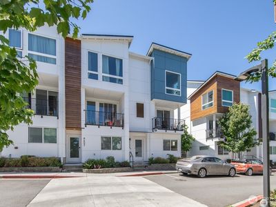 8609 22nd Pl NE, Seattle, WA, 98115