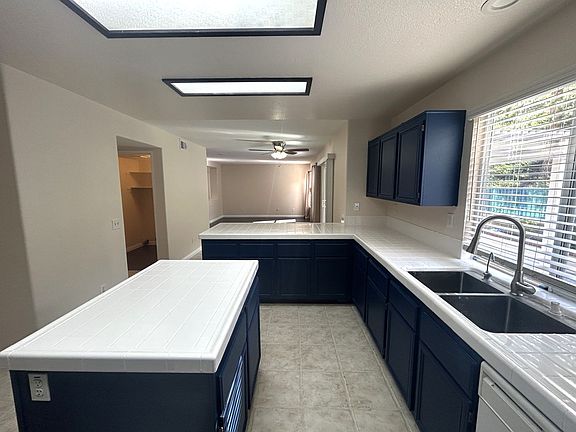 3rd image of 16391 Misty Hill Dr
