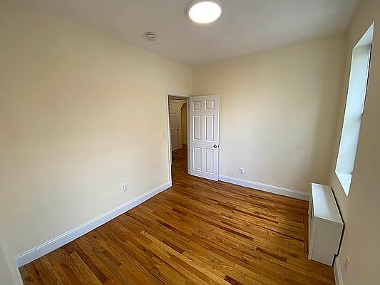 2nd image of 200 E 119th St APT 1c