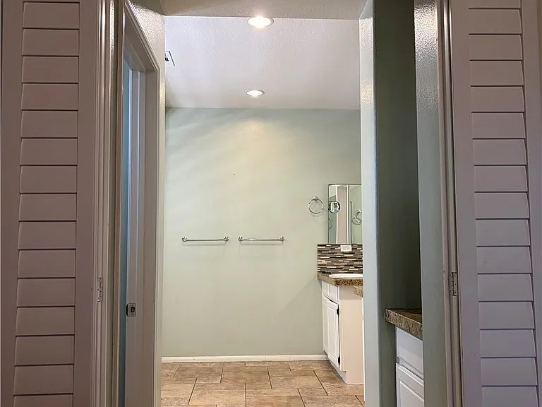 40852 Treasure City Ln — Photo 11