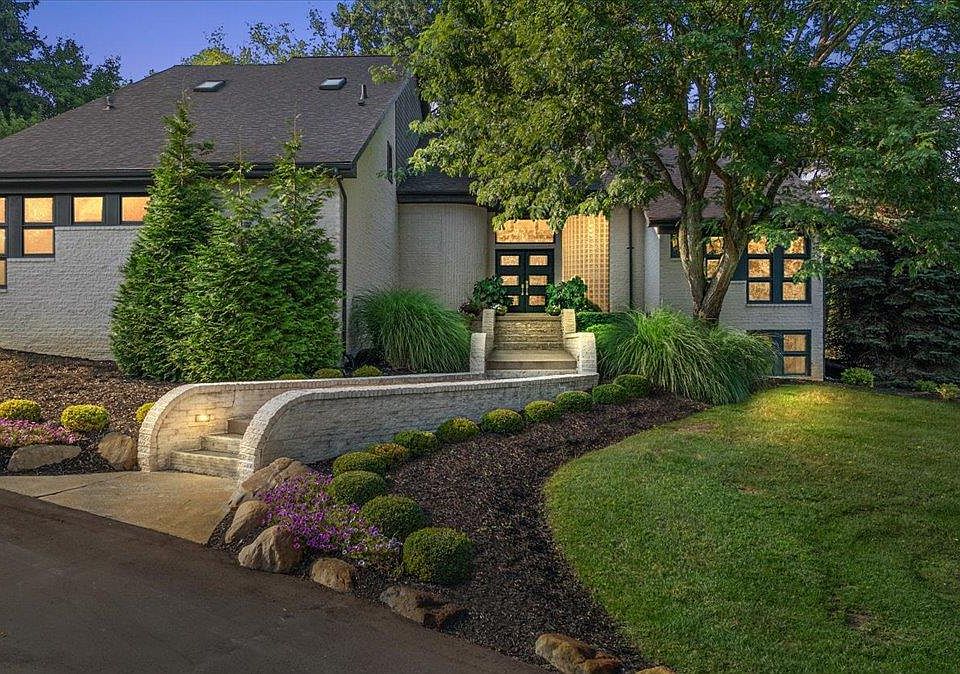 1st image of 4884 Cider Hill Dr