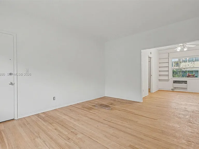 9160 NE 8th Ave #2J — Photo 16