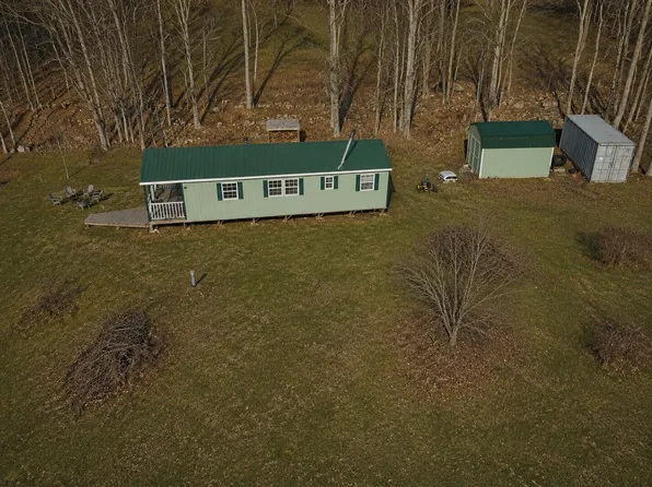 12-12 North Road, Charleston, ME 04422