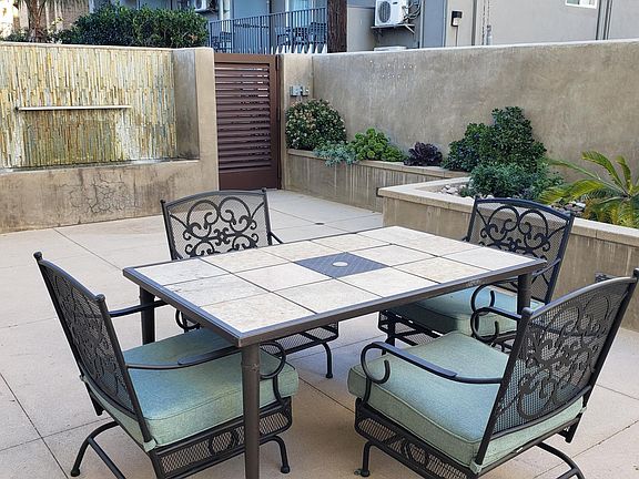 5th image of 1746 N Orange Dr APT 612