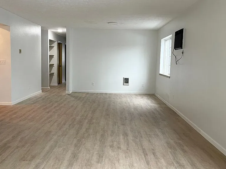 307 S Cannon St #2 — Photo 5