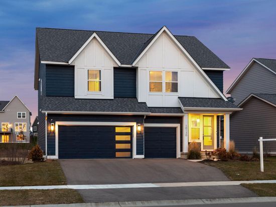 10130 Harvest Trl, Victoria, MN 55318