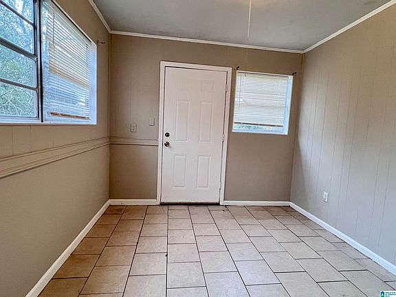 3rd image of 530 5th St