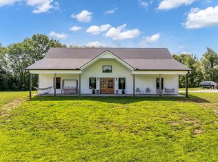 454 Gum Branch Rd, Burns, TN 37029