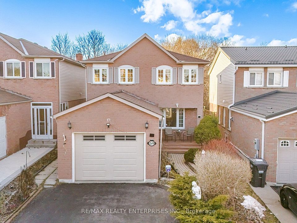 1st image of 54 Niagara Pl