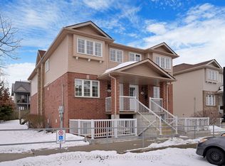 50 Howe Dr #1A, Kitchener, ON N2E 0A3