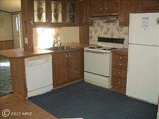 2nd image of 225 Golf Dr
