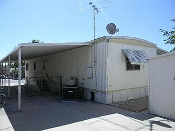 3rd image of 3477 Gulf Shores Dr