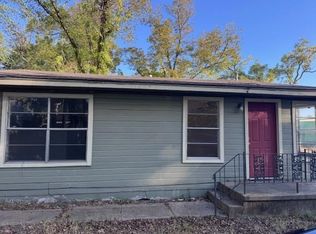 1343 Hillard St, Paris, TX 75460