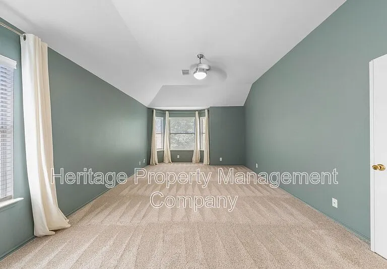 3102 Sable Xing — Photo 33
