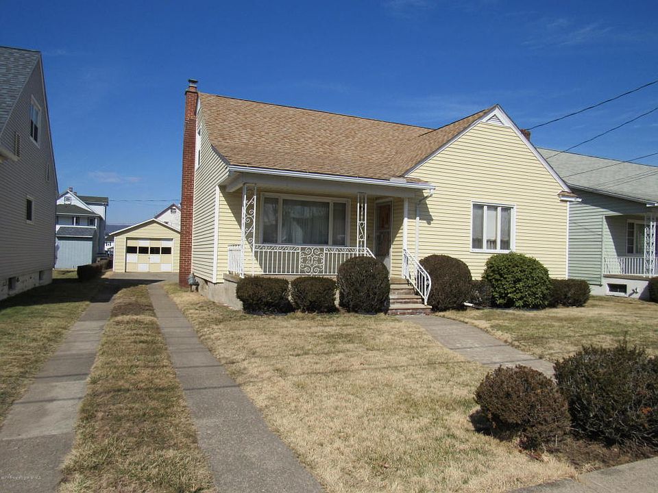1st image of 3256 Greenwood Ave