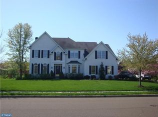 19 Paddock Way, Holland, PA 18966