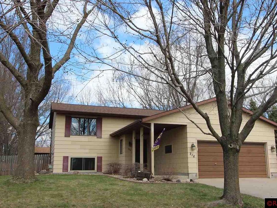 1st image of 216 Joan Ln