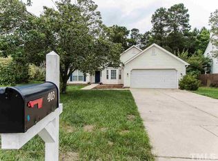 403 Thorncrest Dr, Apex, NC 27539