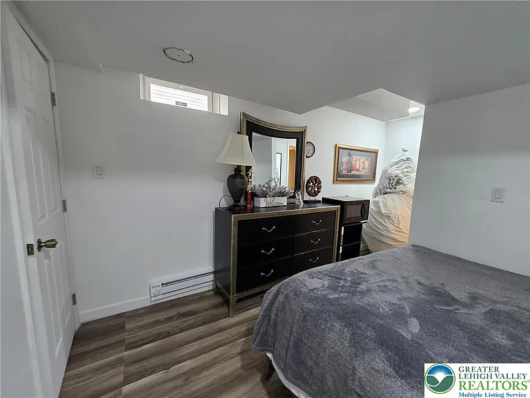 1052 Kingston Ln — Photo 57