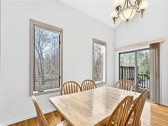 5th image of 97 Farnum Pike Unit 2