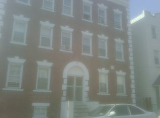 20 Bonnefoy Pl APT 4, New Rochelle, NY 10805