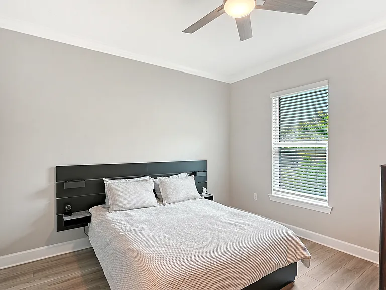 3231 Alba Cir — Photo 25