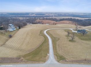 2813 W Dr, Parnell, IA 52325