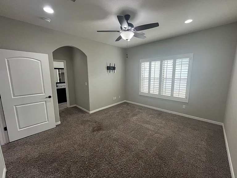 4528 Mark Avizo St — Photo 8