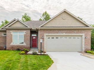 52080 Cloverleaf Dr E, South Bend, IN